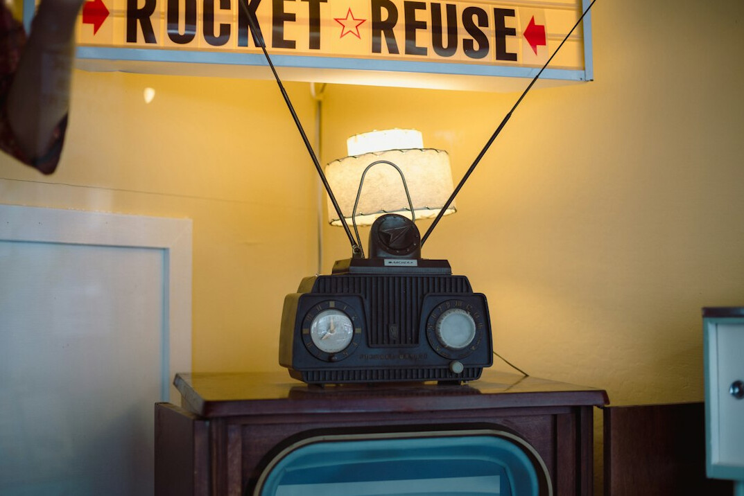 retro tv commercial