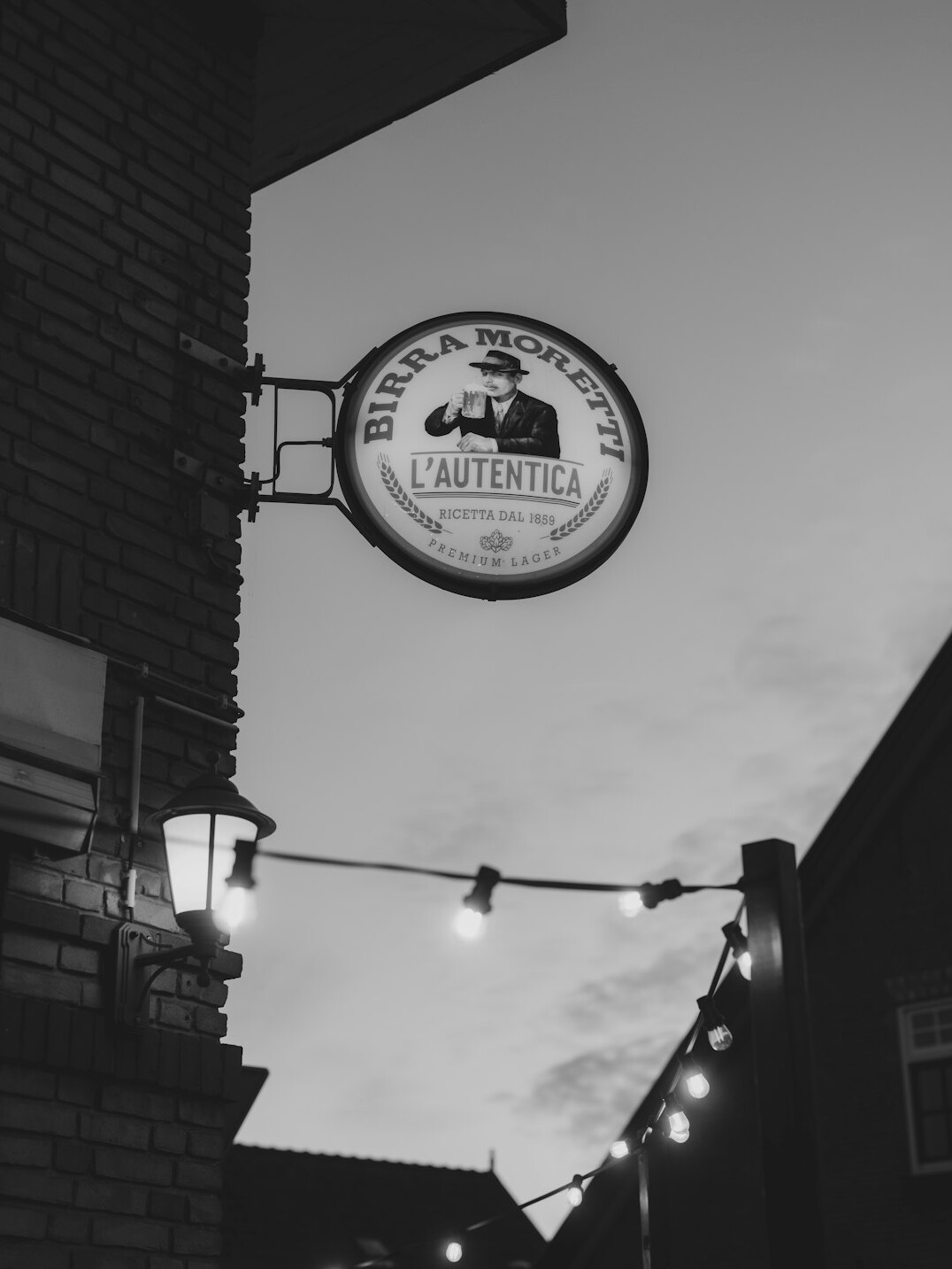 retro brand marketing